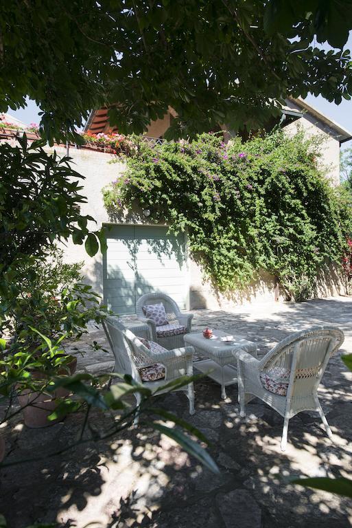 L' Insolita Venturina Terme Buitenkant foto